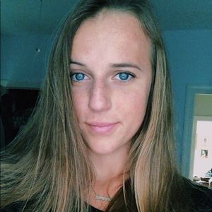 Meet your Posher, Marissa